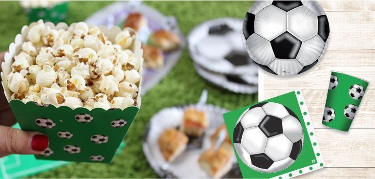 Decorazioni con dei palloni da calcio disegnati